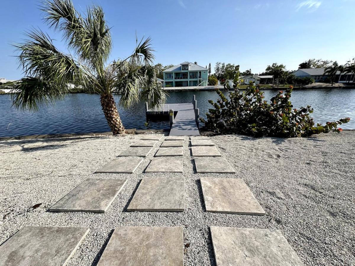 Blue Heron House, Private 4 Bedroom Waterfront W Heated Pool And Fire Pit Ruskin Bagian luar foto